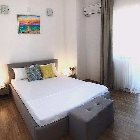 Vila Miruna Hotel Западен Ефорие Екстериор снимка