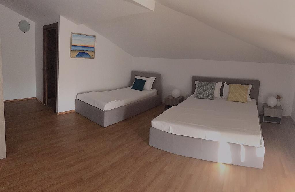 Vila Miruna Hotel Западен Ефорие Екстериор снимка